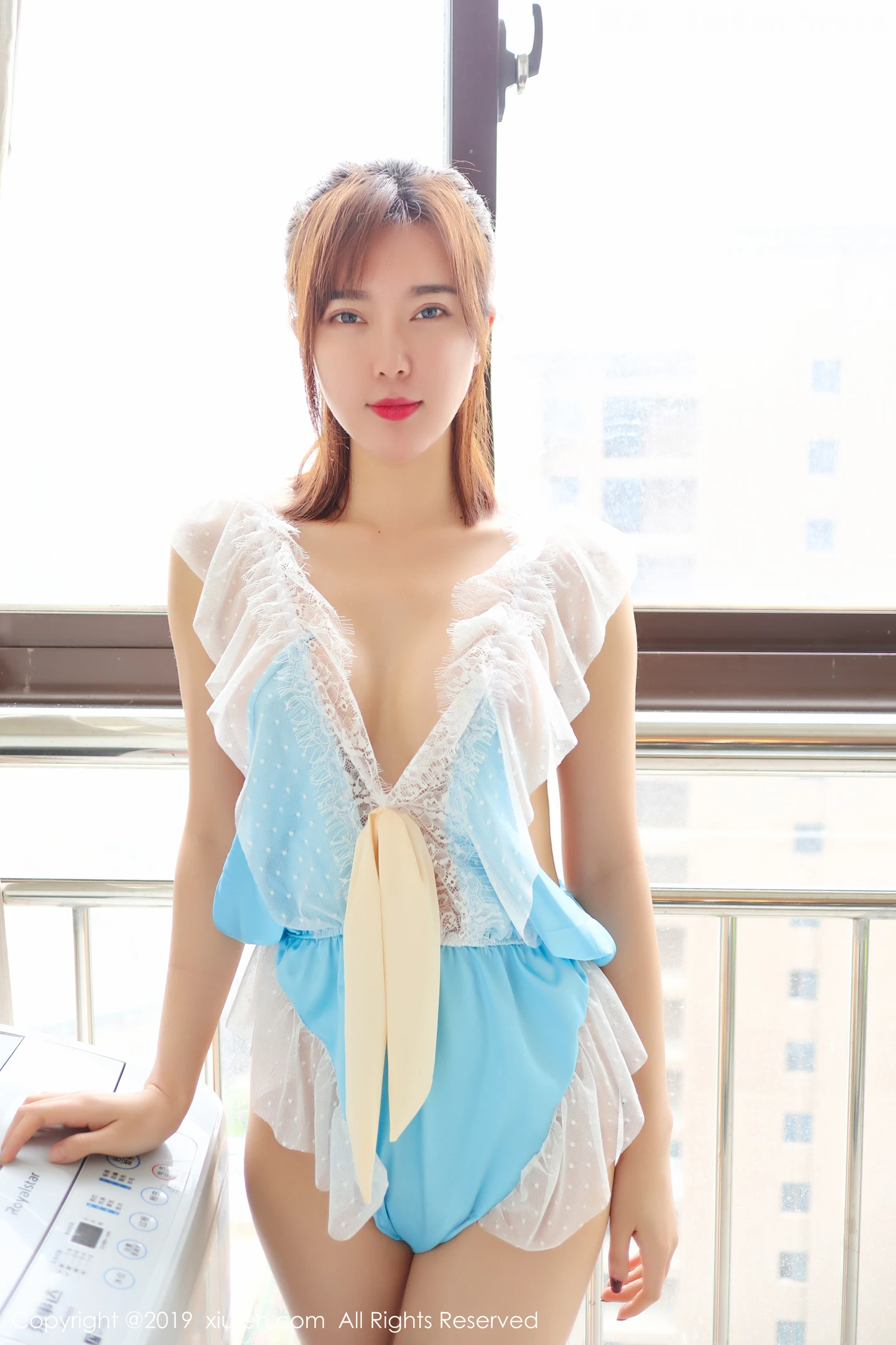 图片[3]-[XiuRen秀人网]VOL.1512 嫩模Yomi悠蜜私房真空蕾丝内衣半脱露傲人豪乳喷血诱惑写真35P-秀人网官方网站